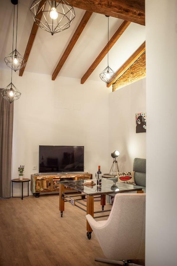 Apartamentos Turisticos Moret 11 - 2A Caces Esterno foto