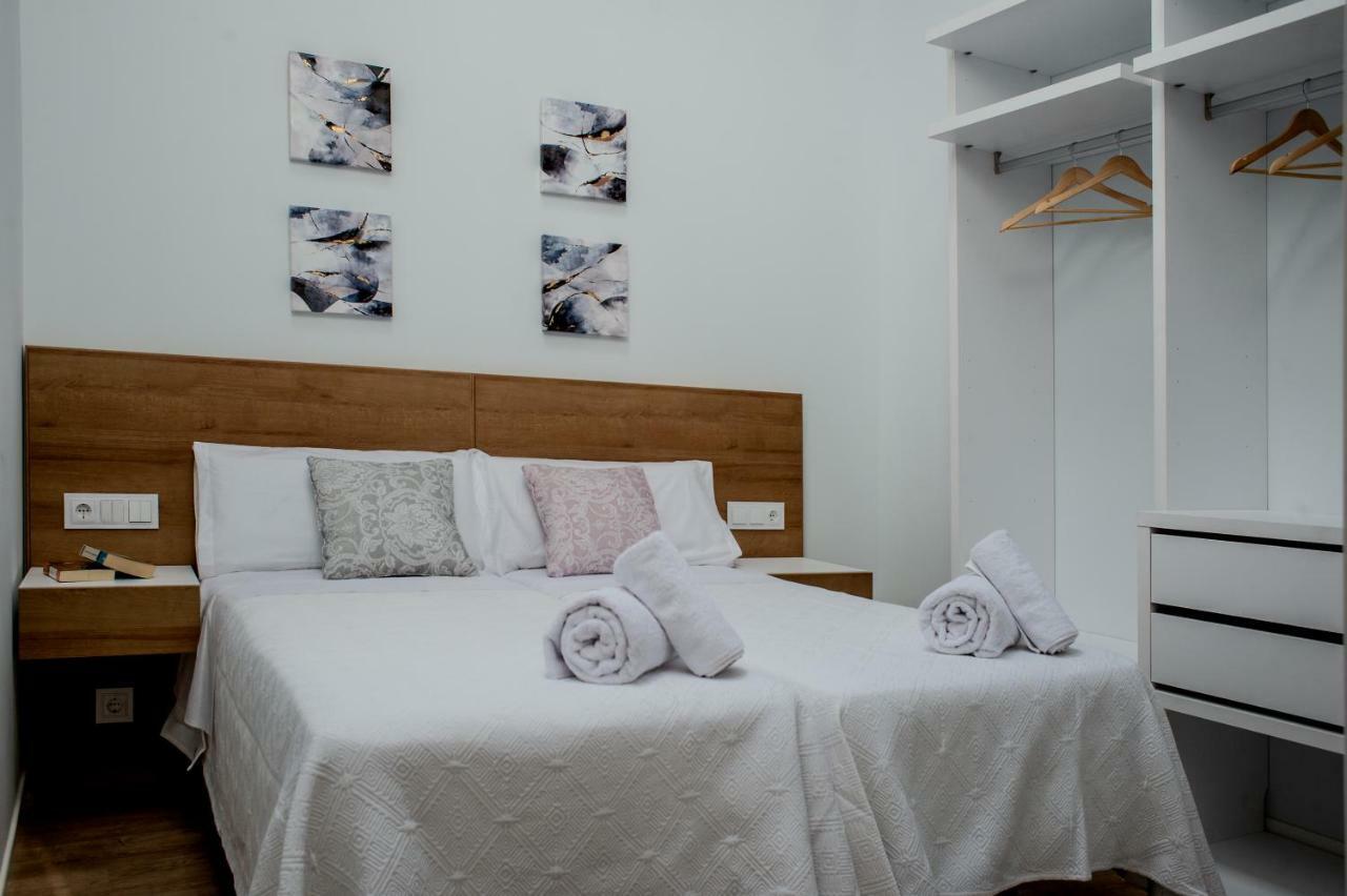 Apartamentos Turisticos Moret 11 - 2A Caces Esterno foto