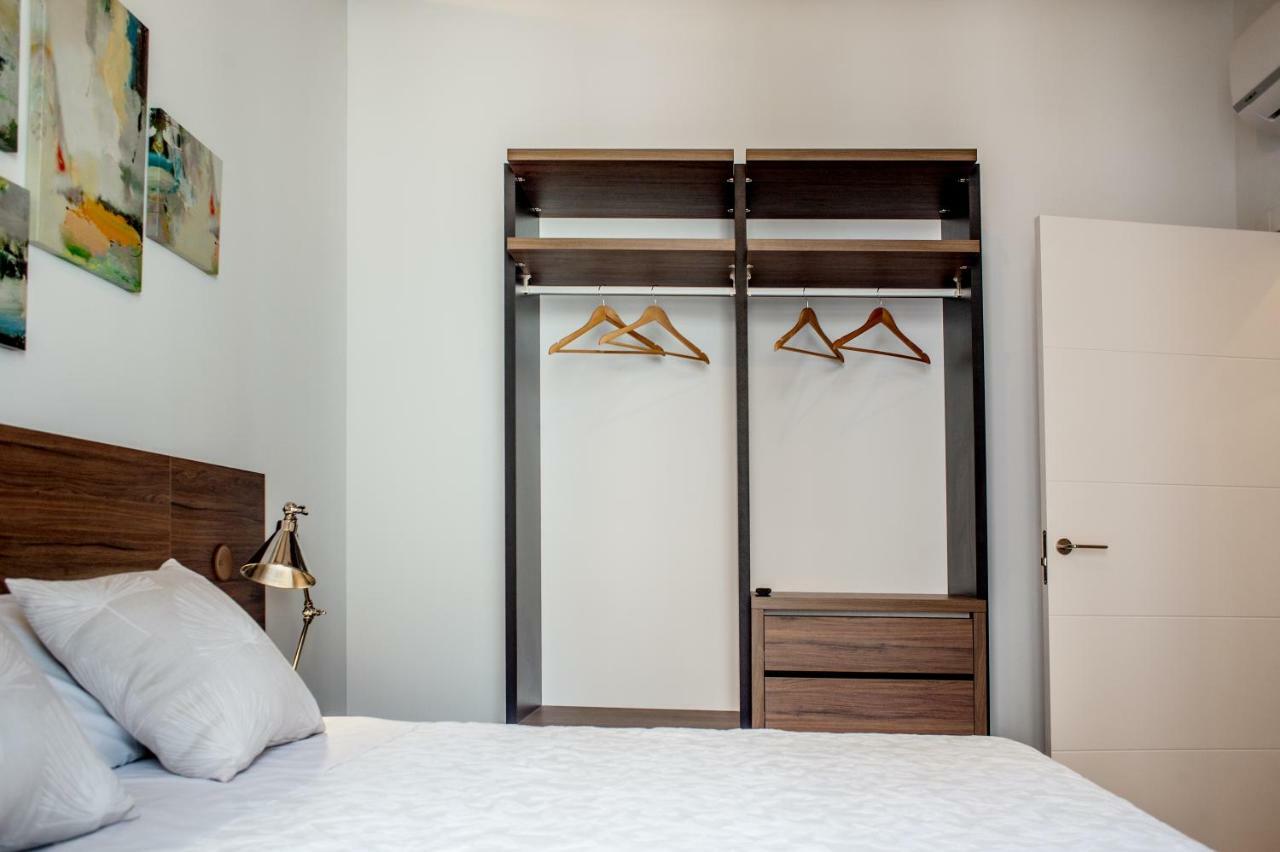 Apartamentos Turisticos Moret 11 - 2A Caces Esterno foto